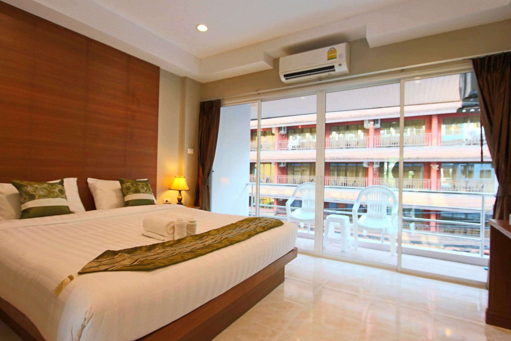 Good Nice Hotel Patong Экстерьер фото