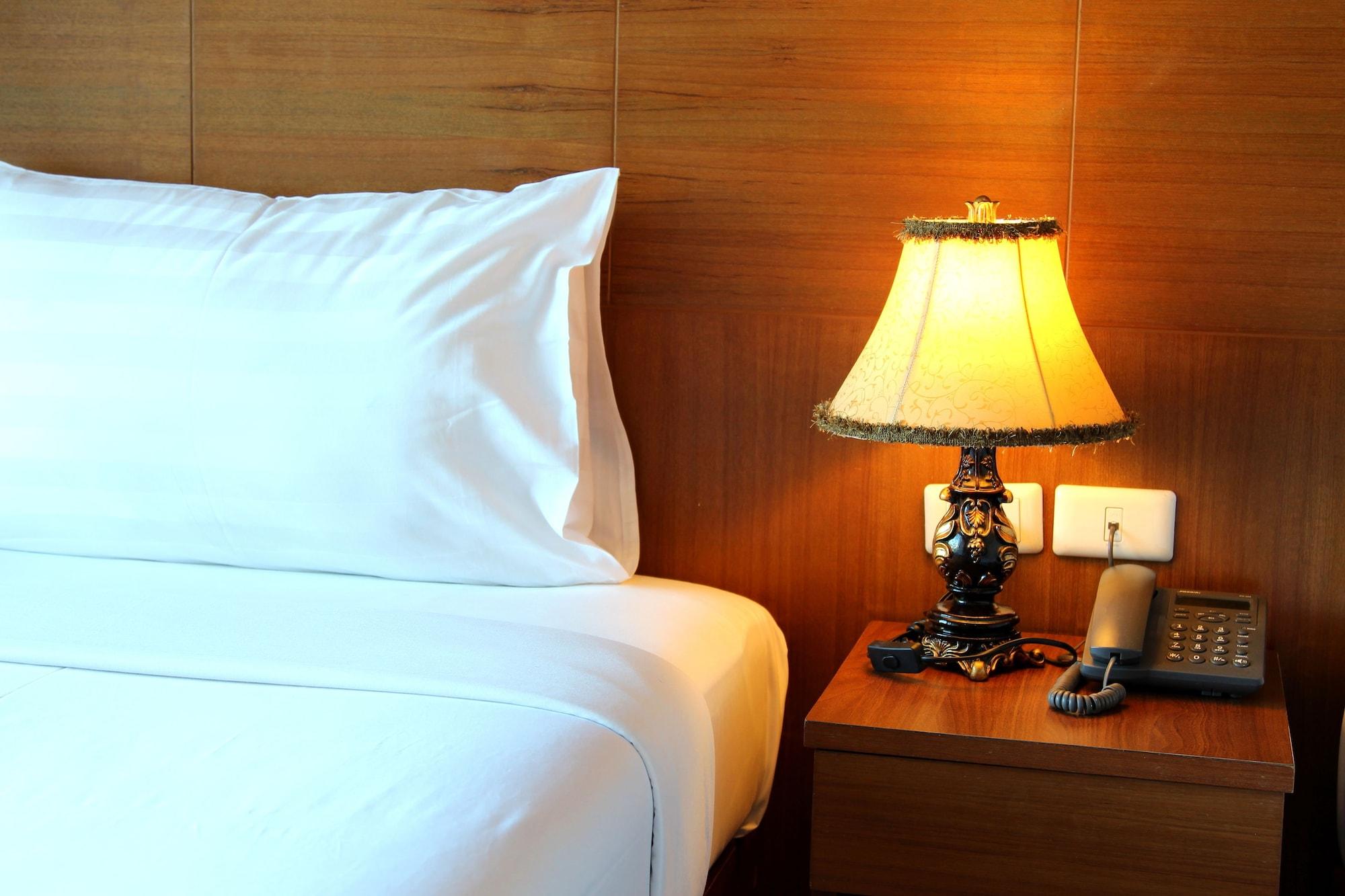 Good Nice Hotel Patong Экстерьер фото