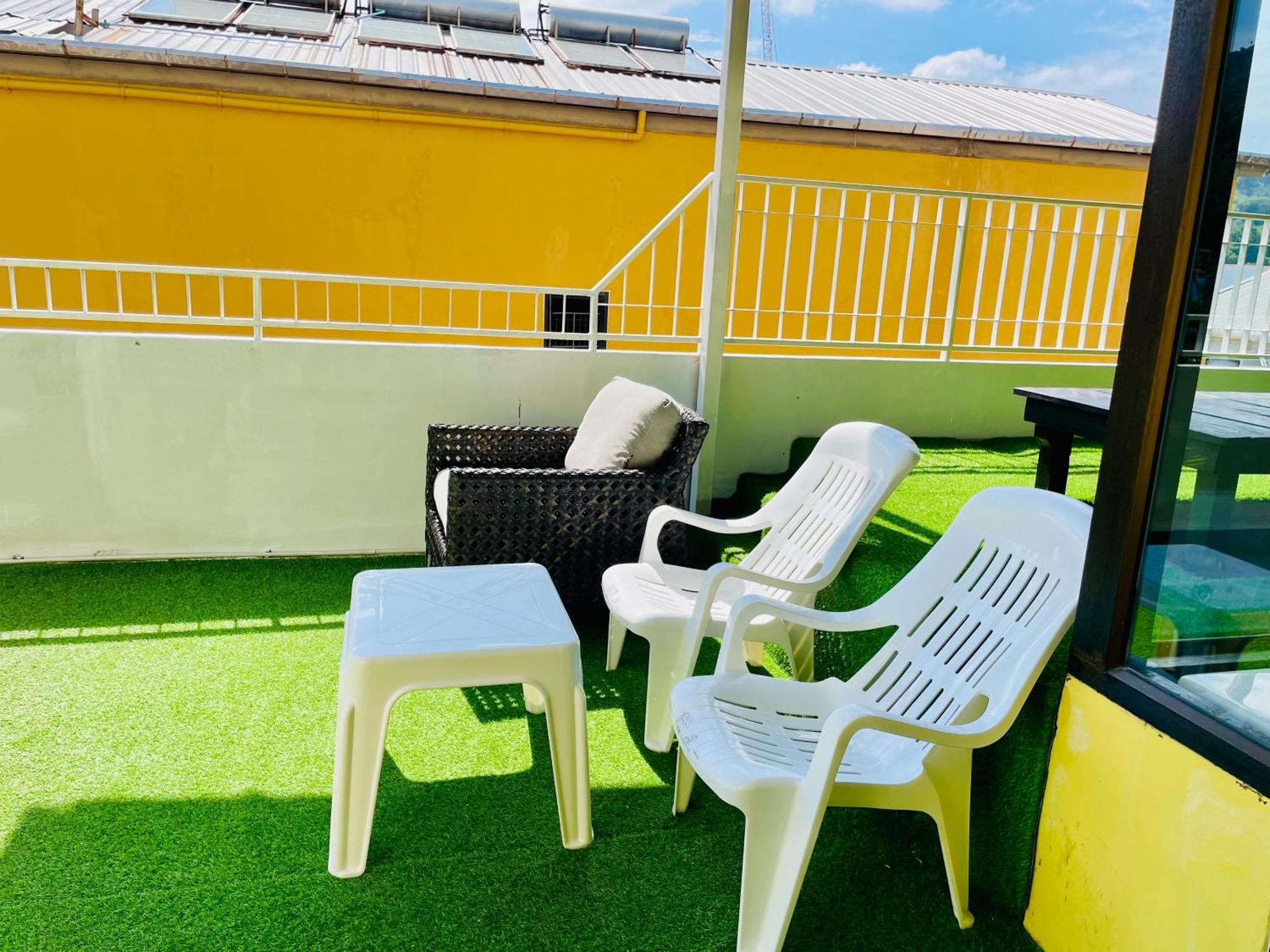 Good Nice Hotel Patong Экстерьер фото