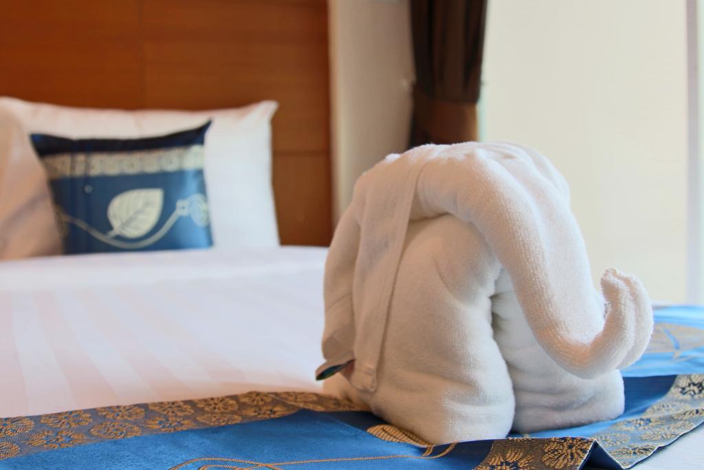 Good Nice Hotel Patong Экстерьер фото