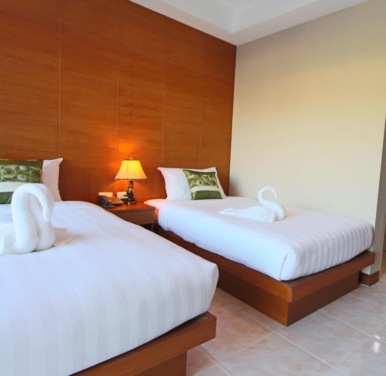 Good Nice Hotel Patong Экстерьер фото