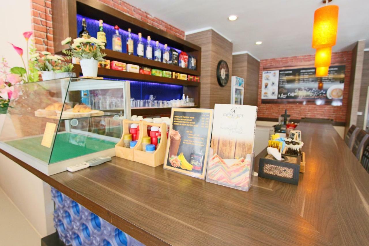 Good Nice Hotel Patong Экстерьер фото